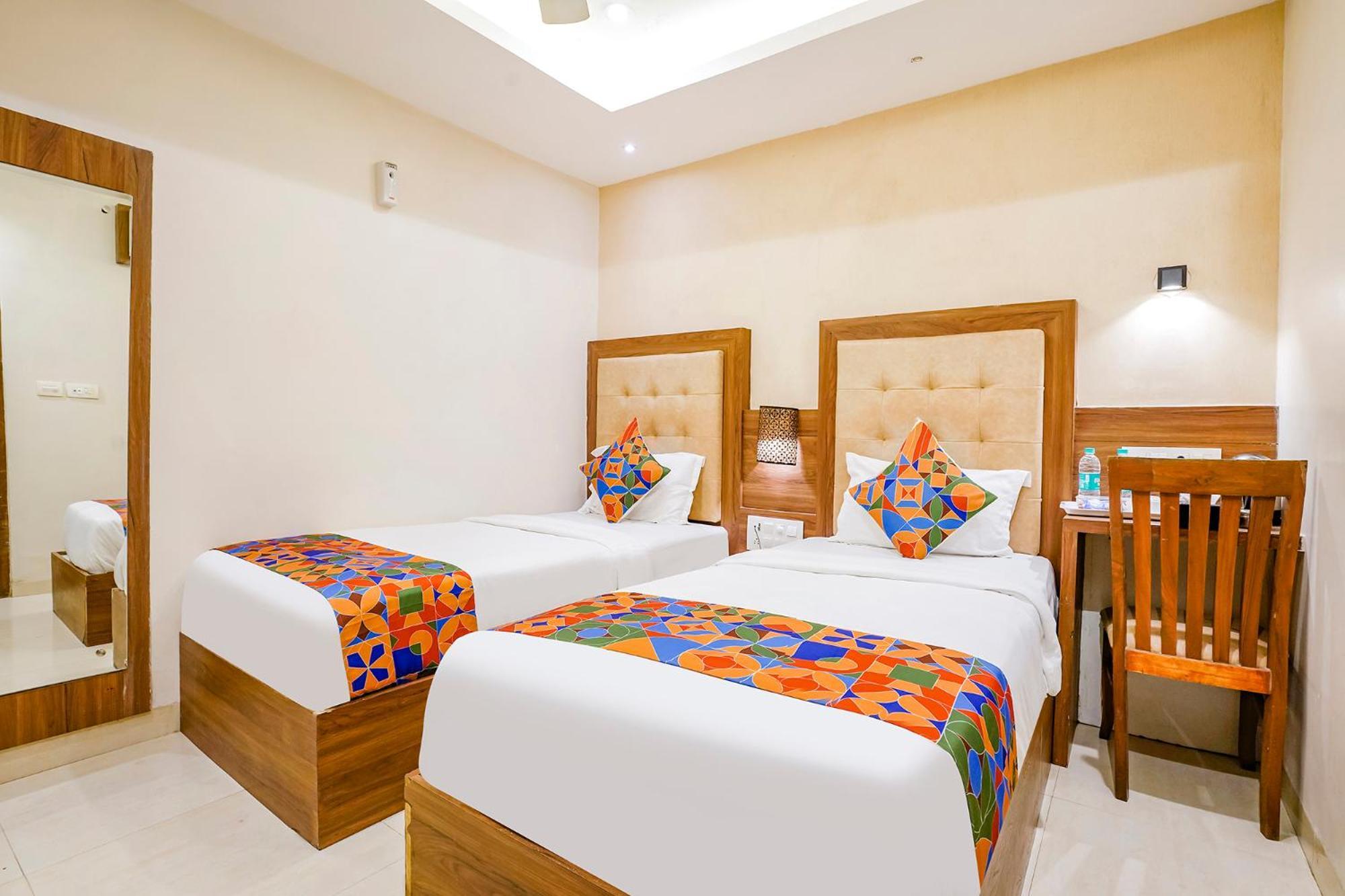Fabhotel Amber Palace - Nr Fort & Csmt Station Bombaj Zewnętrze zdjęcie