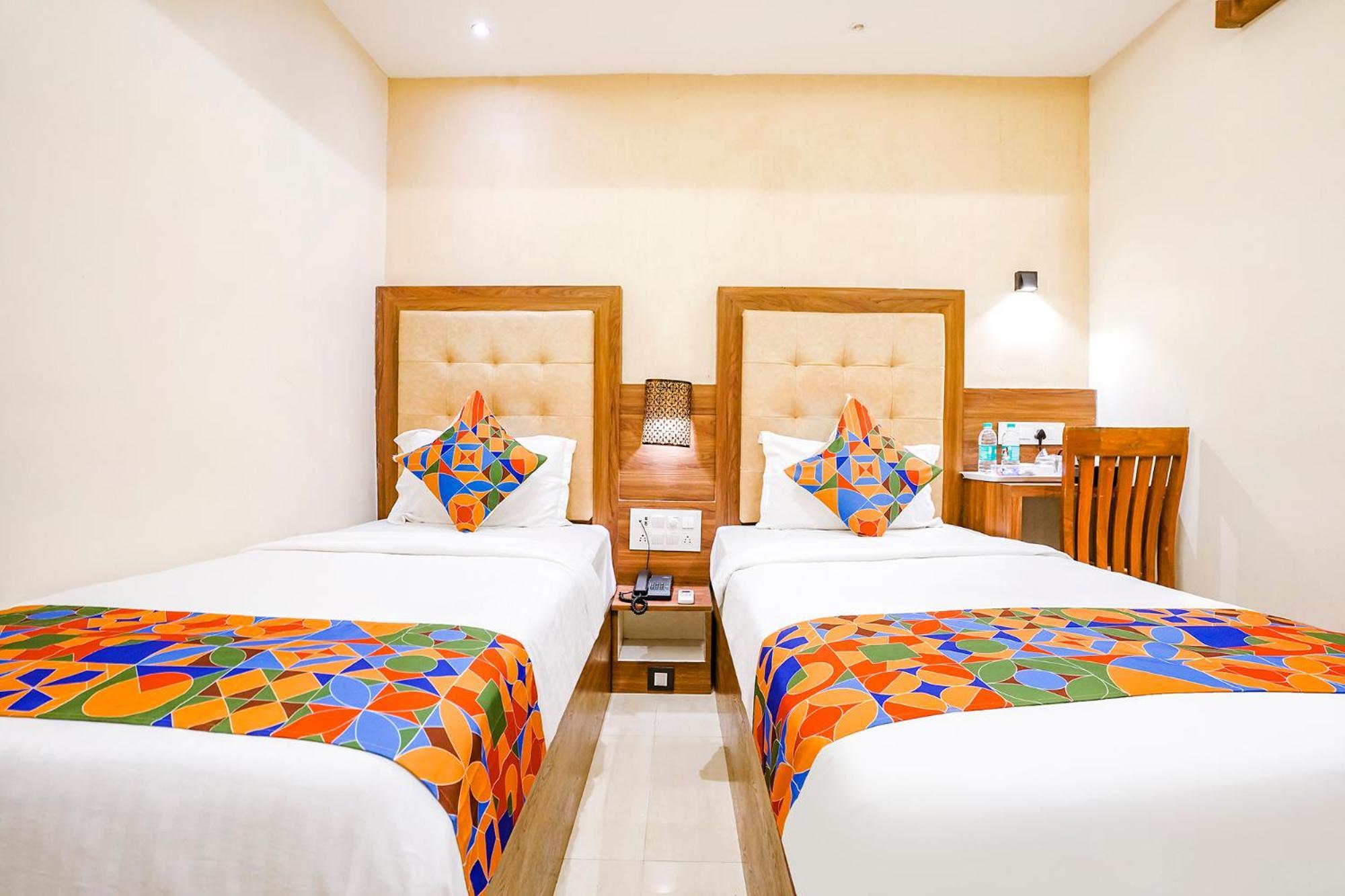 Fabhotel Amber Palace - Nr Fort & Csmt Station Bombaj Zewnętrze zdjęcie
